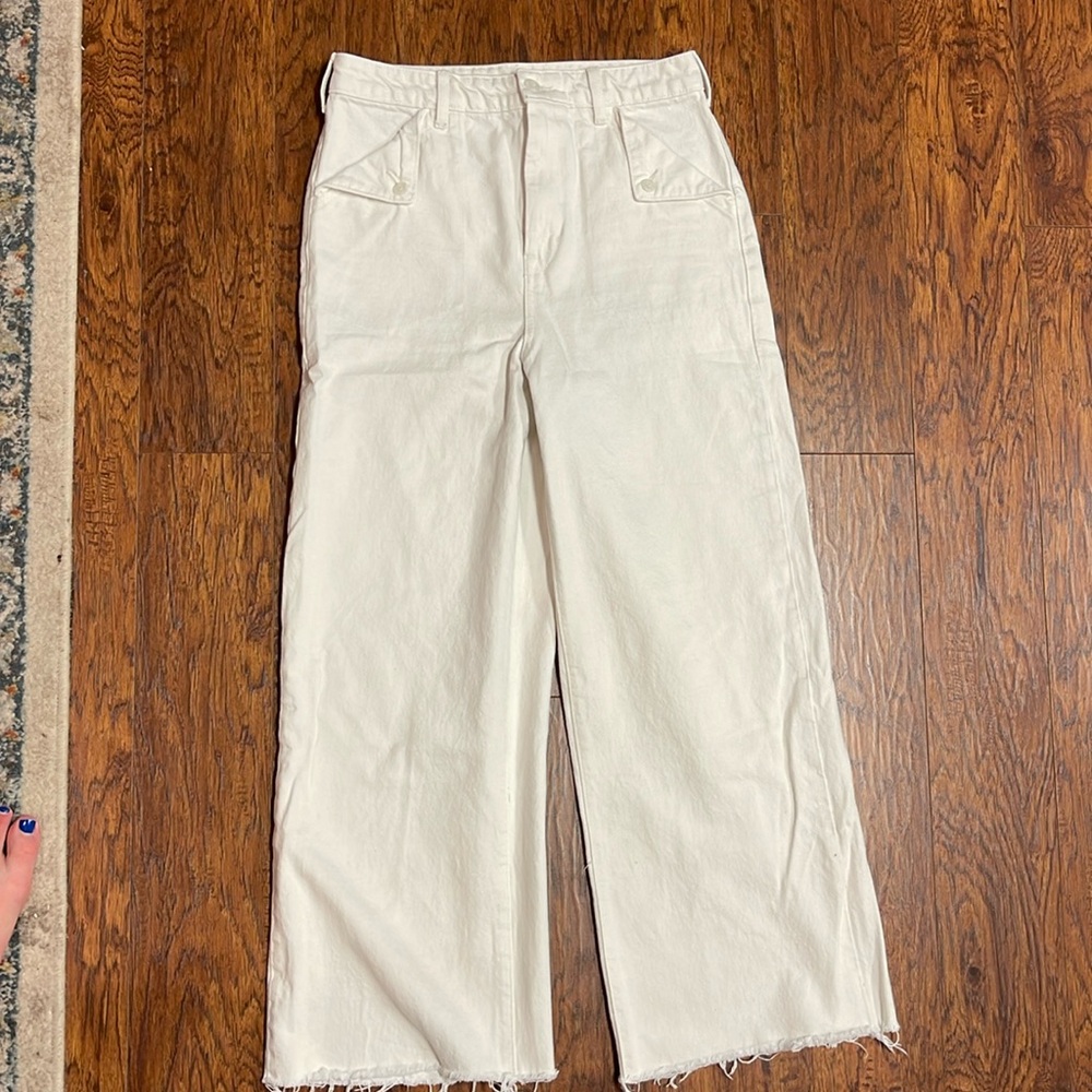 GAP white jeans